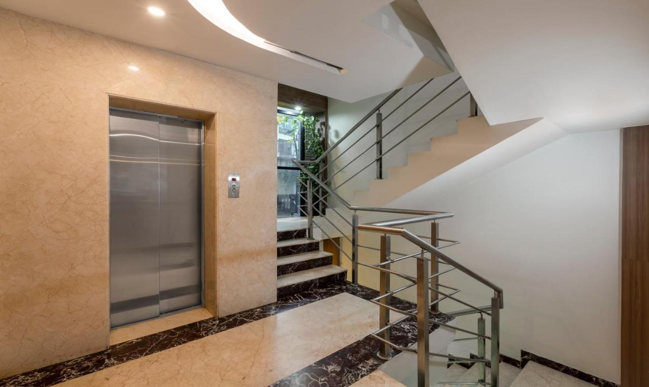Itsy Hotels Hiland Suites Bangalore Exterior foto