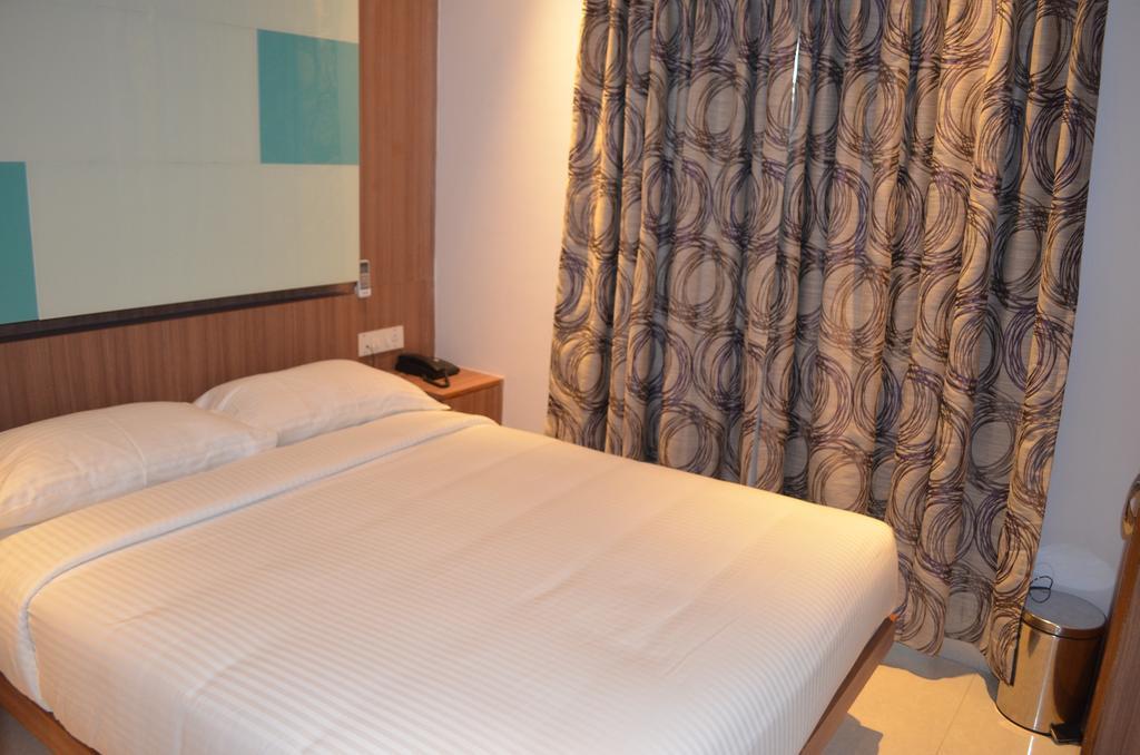 Itsy Hotels Hiland Suites Bangalore Cameră foto